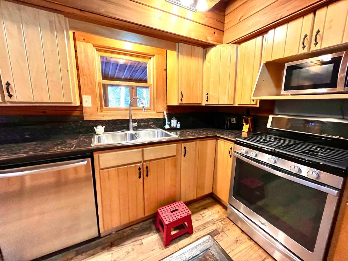 Beautiful Cabin On 83 Acres Near New River Gorge National Park Hico Exterior foto